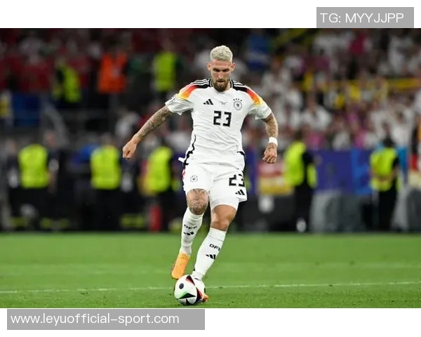 德甲防守型中场评级分析:基米希等三人展现洲际级实力但缺乏世界级球员